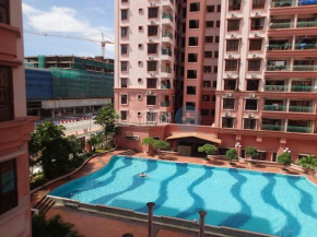 MARINA COURT CONDO 3 BEDROOMS-CITY VIEW